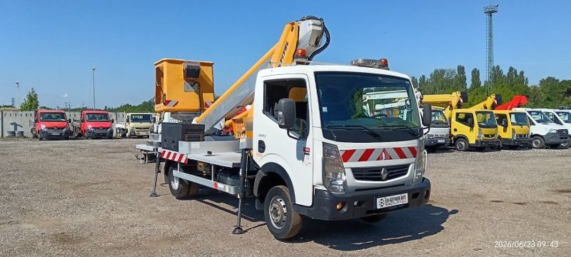 Renault Maxity Multitel MT202DS - 20m - 200 kg Renault Maxity Multitel MT202DS - 20m - 200 kg