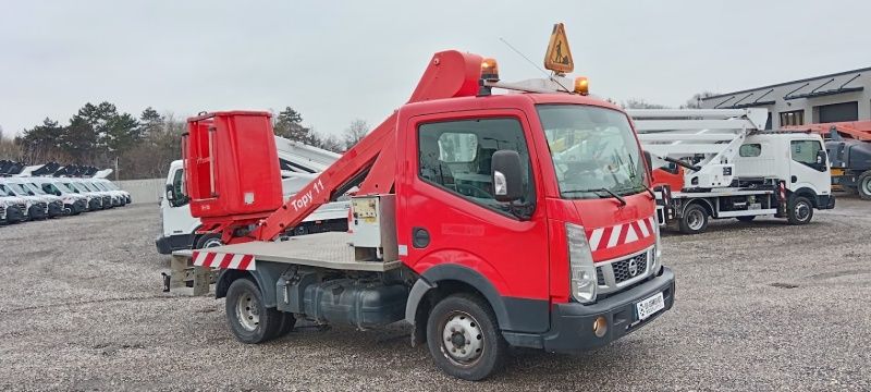 Nissan Cabstar France Elevateur Topy 11 - 11 m Nissan Cabstar France Elevateur Topy 11 - 11 m